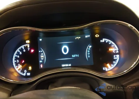 2014 Jeep Grand Cherokee Overland z USA, uszkodzony, nr VIN 1C4RJFCG4EC266238